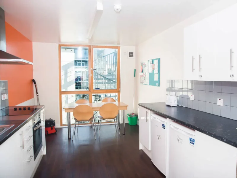 don gratton (5)-1500x1096