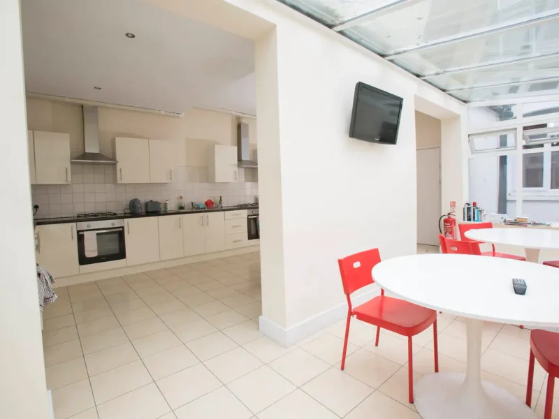 lady margaret (1)-1500x1000