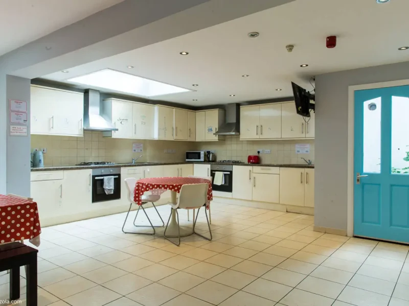 raleigh house (6)-1500x1000